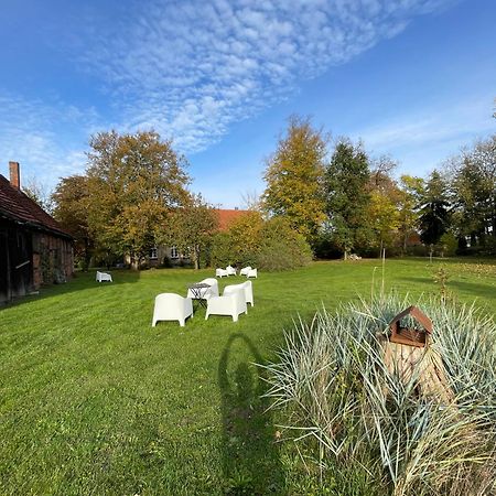 Pfarrhaus Karbow Villa Buitenkant foto